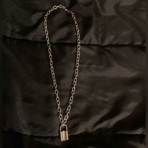 Silver Lock Chain